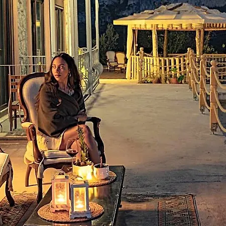 Ξενοδοχείο Casa Di Pietra 5*